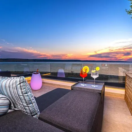 Four Seasons Ljubac Seaside 别墅 *