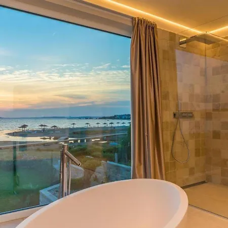 Four Seasons Ljubac Seaside Villa *