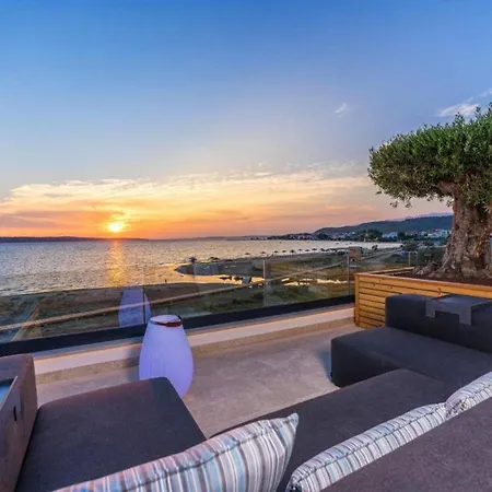 Four Seasons Ljubac Seaside Villa