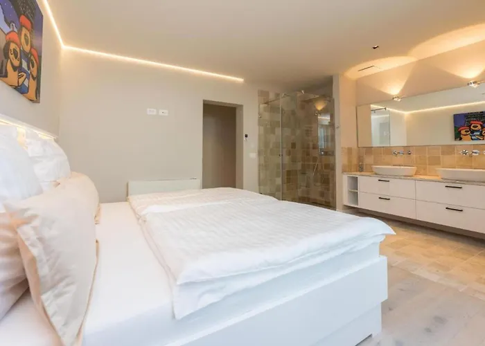 Вилла Four Seasons Ljubac Seaside Ражанац
