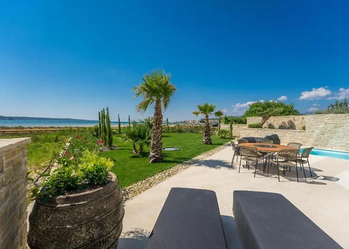 别墅 Four Seasons Ljubac Seaside *