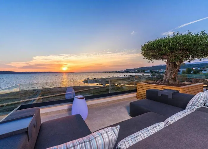 Four Seasons Ljubac Seaside 别墅